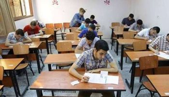 طلاب الثانوية العامة