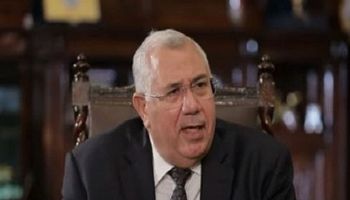 السيد القصير، وزير الزراعة