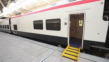 قطار التالجو الفاخر الاسباني